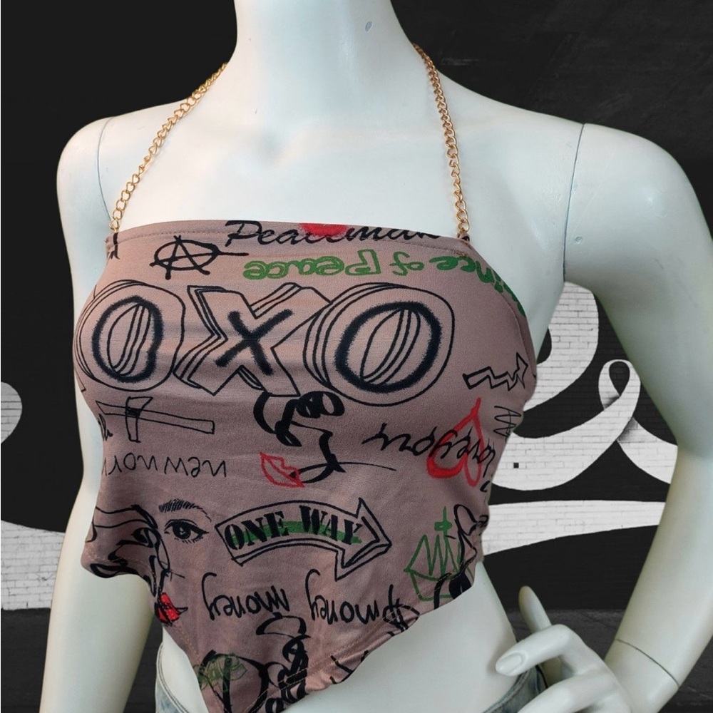 Graphic Print Halter Top